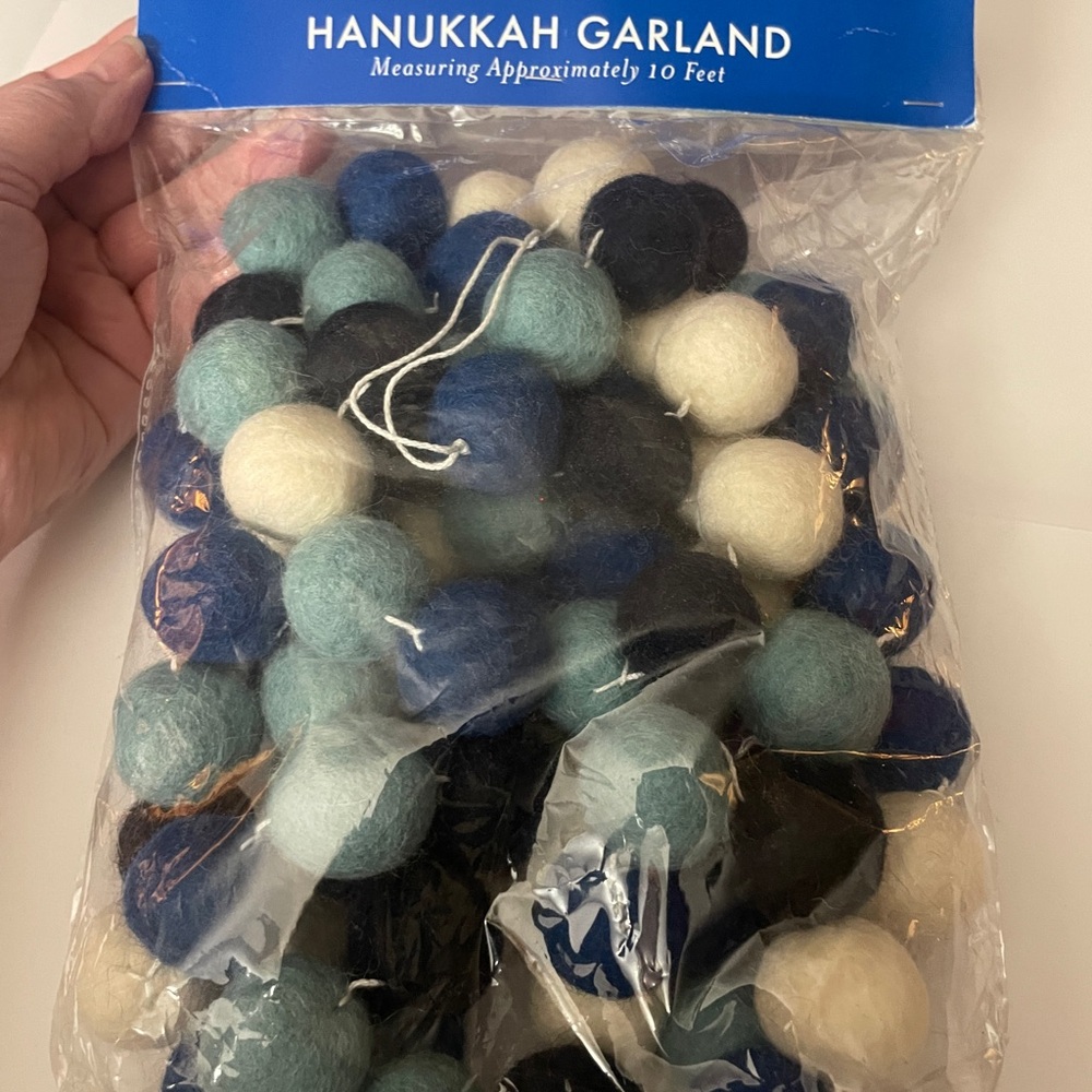 Hanukkah NWT Garland with Blue and White Wool Balls